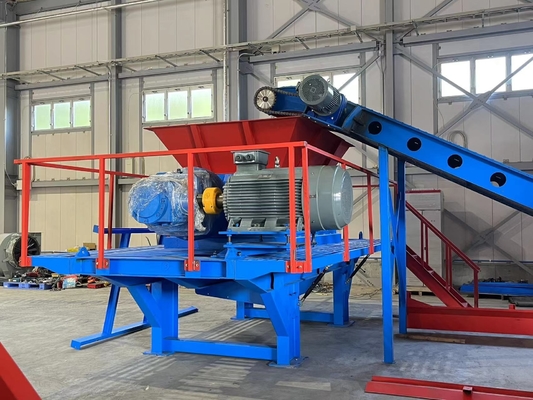 110kW Power Metal Steel Scrap en Iron Shredder Machine voor twee schacht Shredding