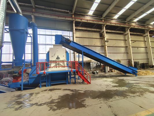 Schrootbandenmachine 380V Spanningsbandenmachines voor het versnipperen van afvalbanden