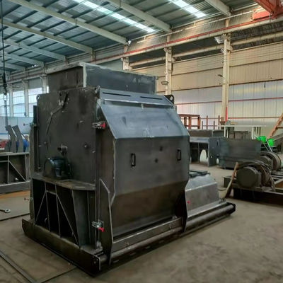 Biomassabreker Hammer Mill Steenbreker met eenvoudige procedure en reserveonderdelen 6000 kg