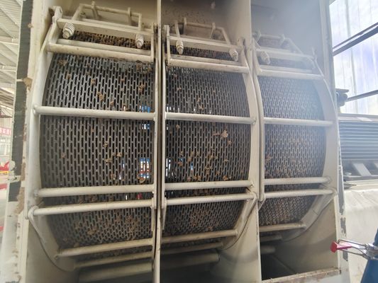 8000 KG Diesel Graan Hammer Mill Crusher Grinder Mobiele Crusher voor het maken van zaagstof Shaving