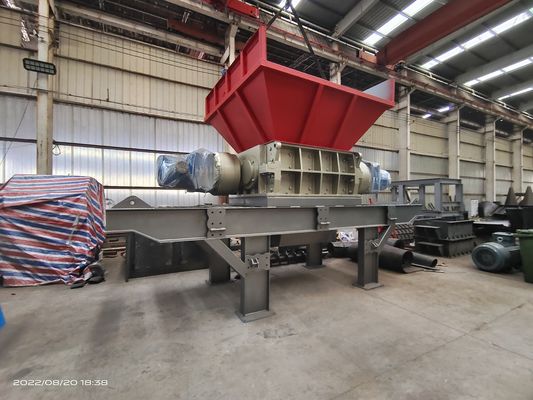 Voedsel- en drankenwinkels Dubbele as-schroefmachine voor schroot van metaal, kunststof, banden voor auto's en ijzer