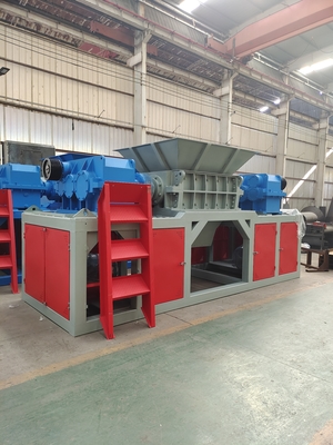 Industriële scheermachine voor het versnipperen van kunststof voor multifunctioneel gebruik bij de productie van grote vaste afvalstoffen